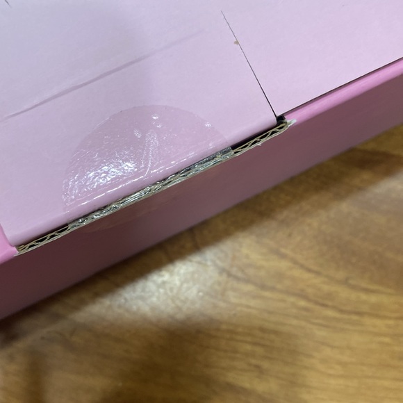 COPY - COPY - NWOT.  SunnyLife, Rose’ bottle, pool float. - Picture 9 of 12